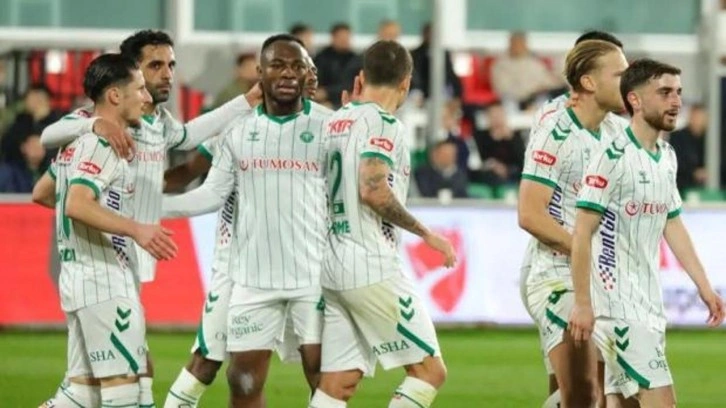 Konyaspor kupada 3 puanı 80'de kurtardı