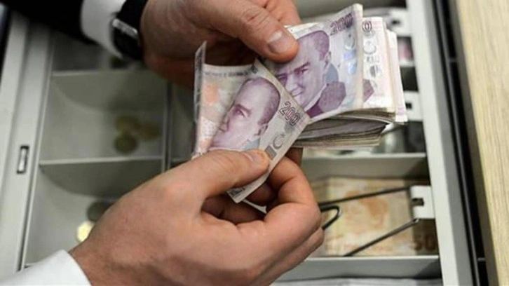 Memur ve emekli maaş zammı belli oluyor! Beklentiler neler?