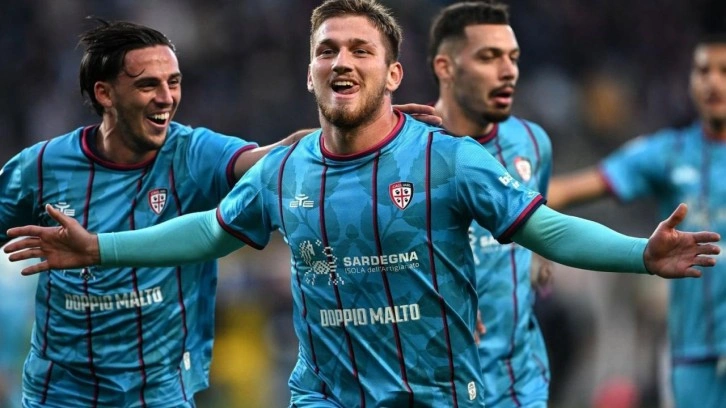 Milli yıldız İtalya'da alev aldı! "İmparator Semih" diye paylaştılar