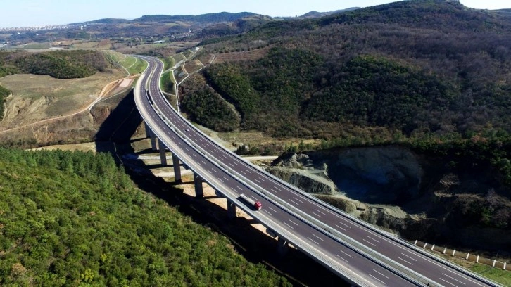 Otoyol geçiş ücretlerinde yeni dönem! Ücretler otomatik güncellenecek!