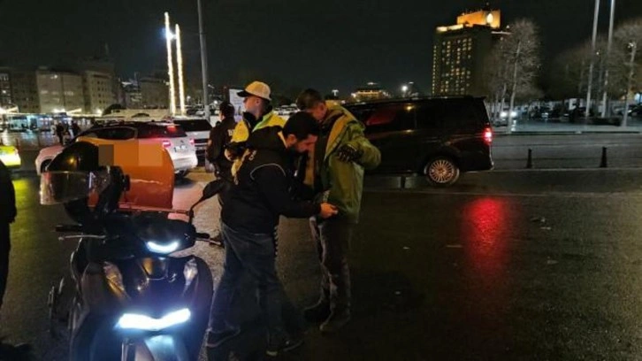 &Ouml;zel Harekat ve helikopter destekli 'Huzur İstanbul' denetimi
