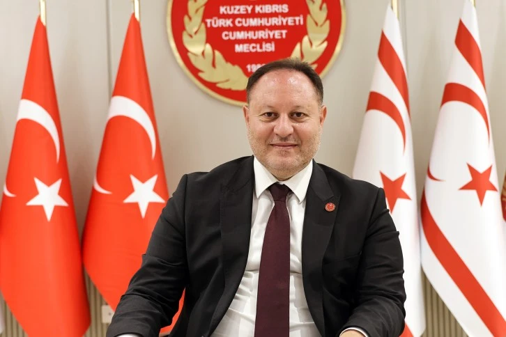 Öztürkler, Türkiye Cumhuriyeti’nin 102. kuruluş yıldönümünü kutladı