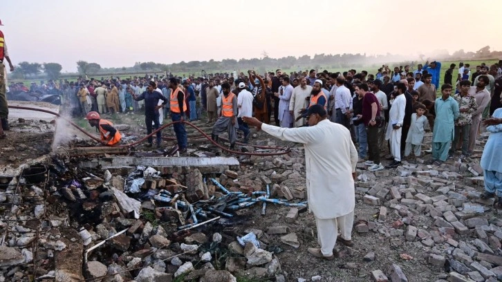 Pakistan'da havai fişek fabrikasında patlama: 5 ölü 7 yaralı