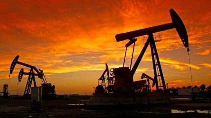 Petrol sürprizi! Kimse bunu beklemiyordu! Fiyatlar bir anda çakıldı!