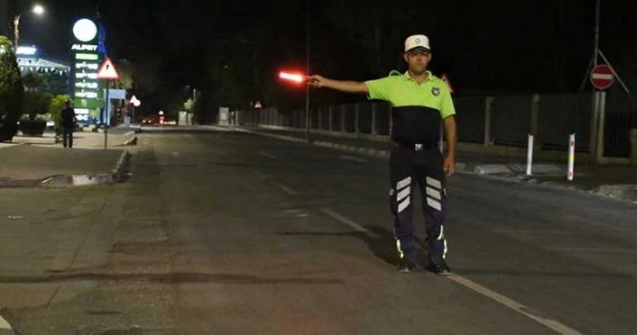 Polisten üç ilçede asayiş ve trafik denetimleri…