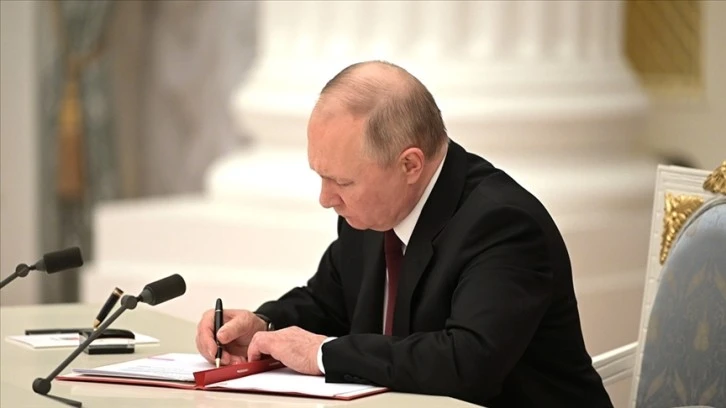 Putin, Rusya ile Venezuela arasındaki stratejik ortaklık anlaşmasını onayladı