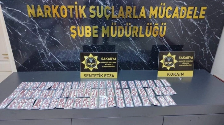 Sakarya'da uyuşturucu operasyonu: 3 gözaltı