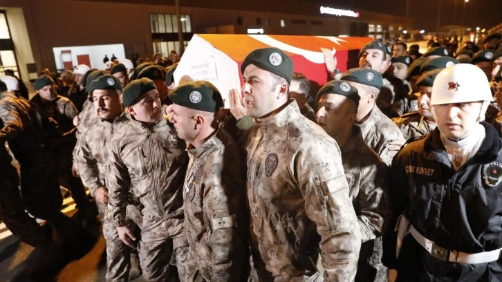 Samsun şehit polis Emre Albayrak'ı karşıladı