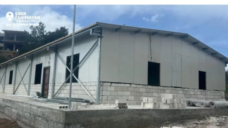 Sınır Tanımayan Yardımlaşma Vakfı, Bayır-Bucak Bölgesi'nde eğitim merkezi inşa ediyor