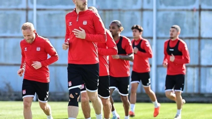 Sivasspor’da Kasımpaşa maçı hazırlıkları sürüyor