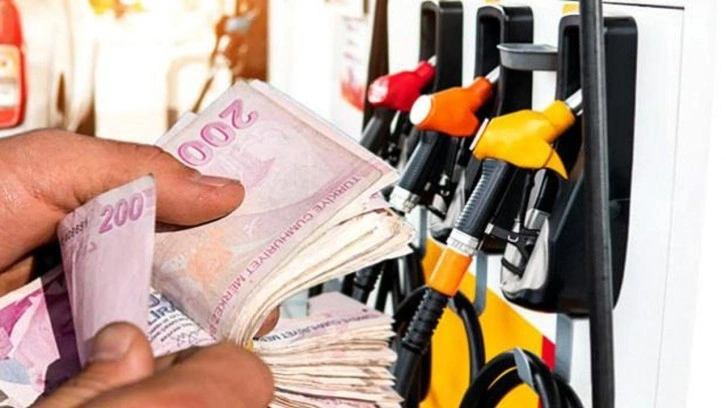 Son dakika: Motorin ve benzinde &Ouml;TV artışı sınırlandırıldı! Pompa fiyatları değişti...