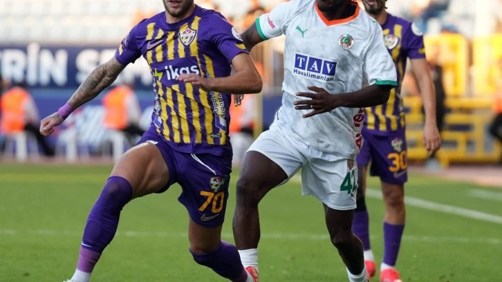 Süper Lig'de kıran kırana maç: Kapanışta gol yağmuru