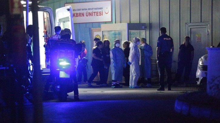 Şüpheli maddedeki kokudan etkilenen 9 polis tedavi altına alındı