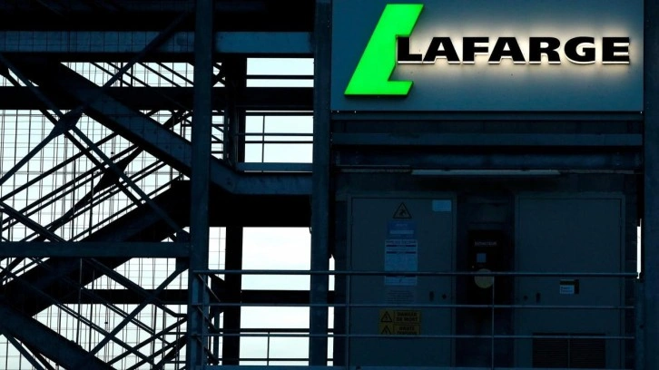 Tarihi davada karar yılı belli oldu! Ter&ouml;r &ouml;rg&uuml;t&uuml;n&uuml; finanse etmekle su&ccedil;lanıyorlar