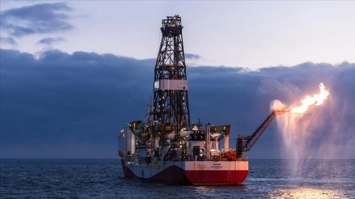 Türkiye'den Doğu Akdeniz'de petrol hamlesi! Dengeleri değiştirecek imza