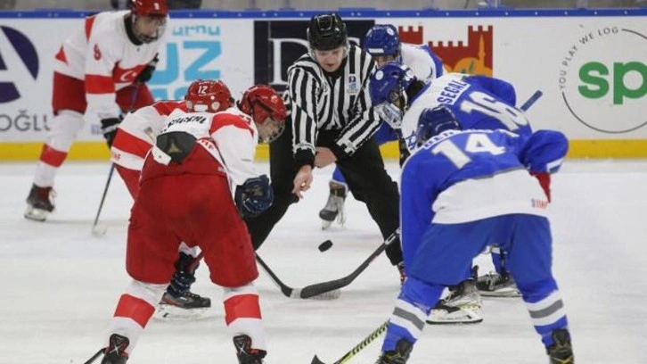 T&uuml;rkiye, D&uuml;nya Şampiyonası'nda Tayland'ı 10-1'lik skorla mağlup etti