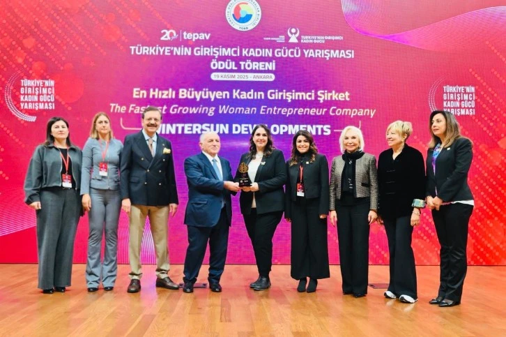  Türkiye’nin Girişimci Kadın Gücü Yarışması’nda KKTC’den üç iş kadınına ödül