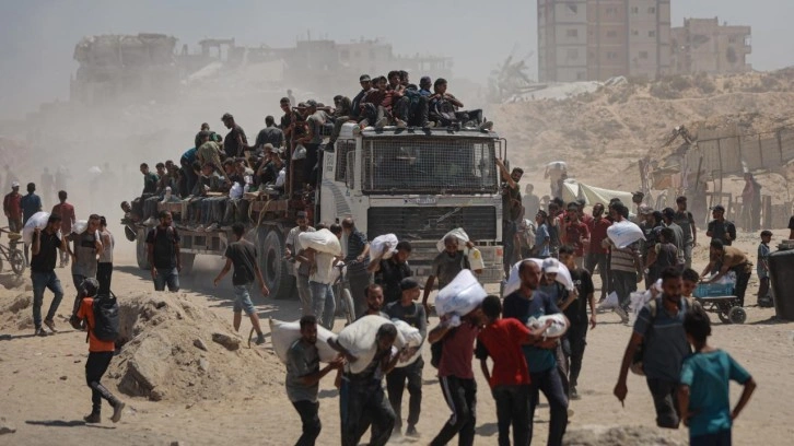 Yardım tırları Gazze'ye giriş yaptı! UNRWA'dan çarpıcı açıklama "Açlığı engellemeyece