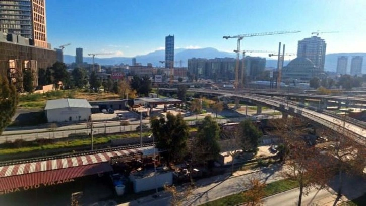 Yeni yılın ilk g&uuml;n&uuml;nde İzmir'de sessizlik