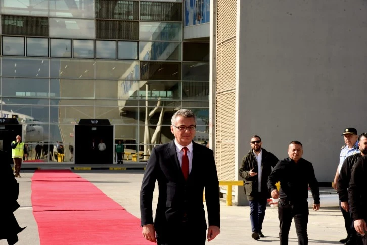  Cumhurbaşkanı Erh&uuml;rman, New York&rsquo;a hareket etti