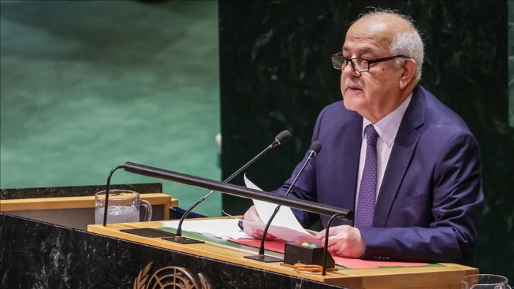 Filistin: “İsrail, BM kararlarını ihlal etmeyi artırdı ve Gazze savaşını durdurmadı”