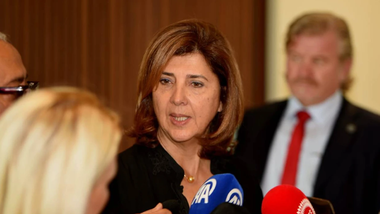 Holguin: “Yeni bir gayrı resmi 5+1 için erken”