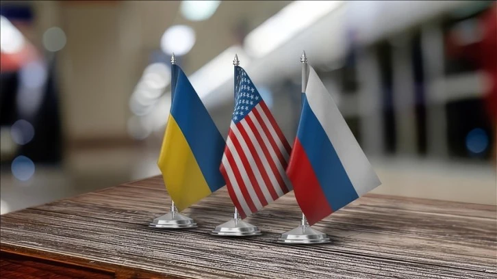 Kremlin: Rusya, ABD ve Ukrayna heyetleri bugün Abu Dabi'de bir araya gelecek