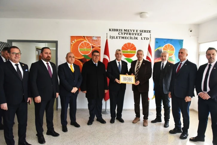 TC Ticaret Bakanı Ömer Bolat, Güzelyurt Soğuk Hava Deposu ve Entegre Tesisleri'nde incelemelerde bulundu