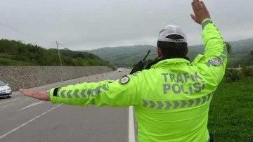 1 Ocak'tan itibaren cezası 200 bin TL! Trafikte denemeye kalkmayın