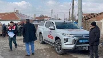 11 yaşındaki &ccedil;ocuk evde &ouml;l&uuml; bulundu: Kardeşi ve 18 yaşındaki kuzeni g&ouml;zaltında!