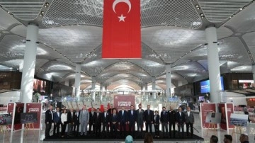 15 Temmuz'un milli birlik ruhu İstanbul Havalimanı'nda yaşatılıyor