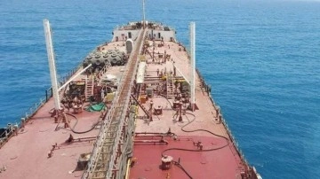 2 milyon litre akaryakıt taşıyordu...İran o tankere el koydu!