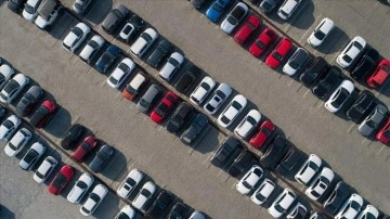AB'de yeni otomobil satışları temmuzda yıllık bazda yüzde 7,4 arttı