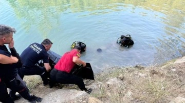 Adana'da piknik yaptığı yerde dereye girip, boğuldu