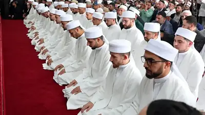 65 Talebe İcazet ve Hafızlık Belgesi Aldı