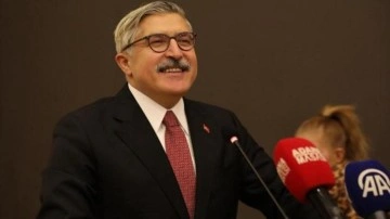 AK Parti Genel Başkan Yardımcısı H&uuml;seyin Yayman: Bayrağa uzanan eller kırılır!