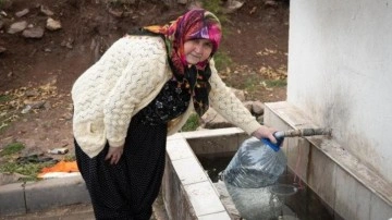 Ankara'da utandıran g&ouml;r&uuml;nt&uuml;ler! Su kesintisi vatandaşı perişan etti