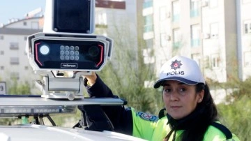 Antalya’da yapay zekalı radar sistemi ile 4 şerit aynı anda taranıyor