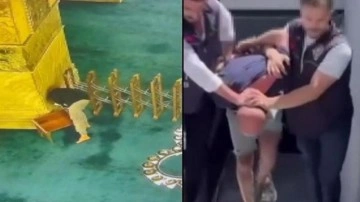 Ayasofya Camii'ne kundaklama girişimi: Sayfaları yaktı, üzerine parfüm sıktı!