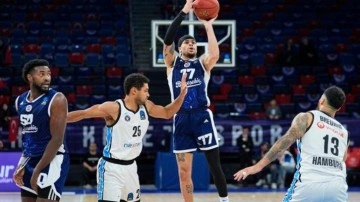 Bah&ccedil;eşehir Koleji'nden Avrupa'da tarihi fark!