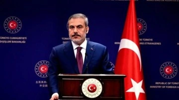 Bakan Fidan, Pakistanlı mevkidaşıyla telefonda g&ouml;r&uuml;şt&uuml;