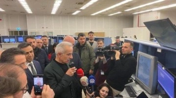 Bakan Uraloğlu: "2025 yılında 8 kez transit u&ccedil;uş rekoru kırdık"