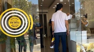 Baklavacıda mide bulandıran görüntü