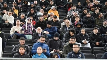 Biletler halk otobüsünden ucuz olunca kapış kapış gitti: 'Final' jesti
