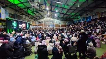 Bosna'da yılbaşı &ouml;ncesi geleneksel "Kur'an Gecesi" d&uuml;zenlendi