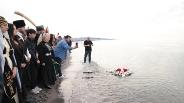 Çerkes Soykırımı ve Sürgünü'nün 161. yılında Samsun'da 10 bin kişi ile büyük anma