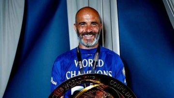 Chelsea'de deprem! 5 ay &ouml;nce kupa almıştı! Maresca'nın g&ouml;revine son verildi