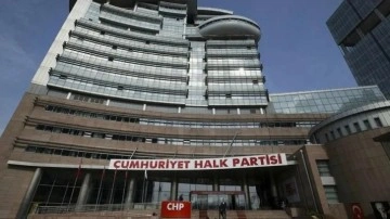 CHP'de istifa ve mezhepçilik depremi!