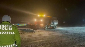 &Ccedil;orum'da kar yağışı etkili oldu!