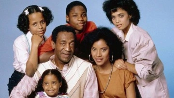 'Cosby Ailesi'nin sevilen ismiydi: Ünlü oyuncu feci şekilde hayatını kaybetti!